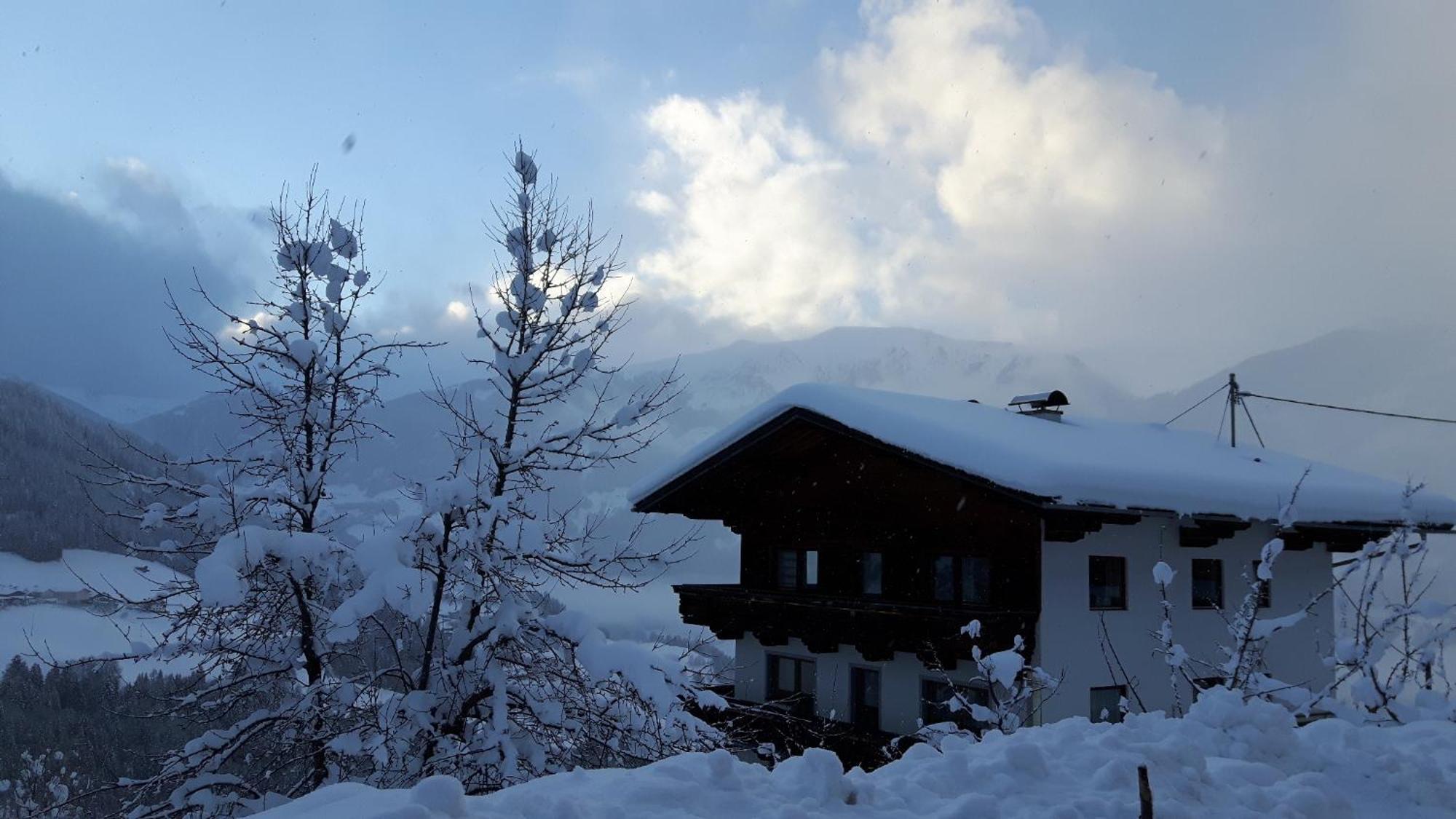 Haus Panorama Appartement Gerlosberg Buitenkant foto
